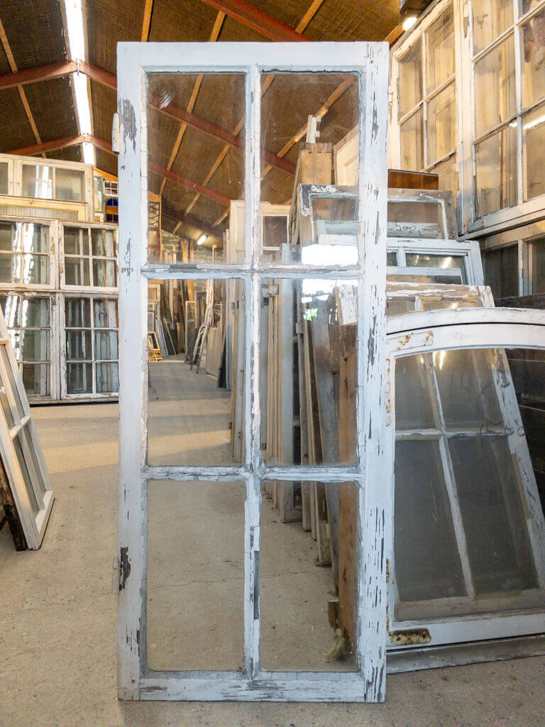 6-ruders vinduesramme m. gammelt glas