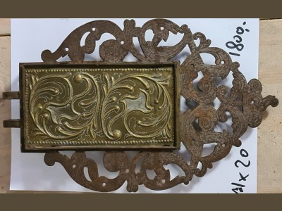 1700-tals smukt barokgreb