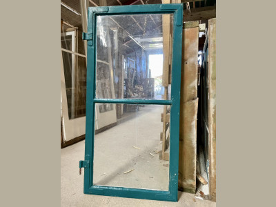 Fin, original 2-ruders vinduesramme m. blæst glas