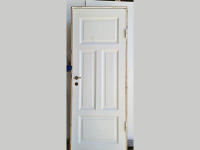 Flere fyldningsdøre fra samme ejendom