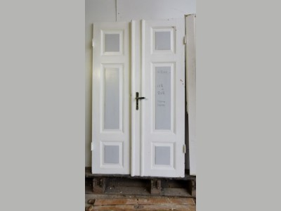 Flot fløjdør med karm