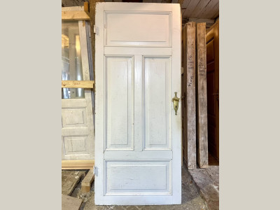 Fyldningsdør m. smukke profiler og greb