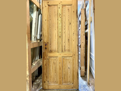 Højrehængt, afsyret Dannebrogsdør m. karm