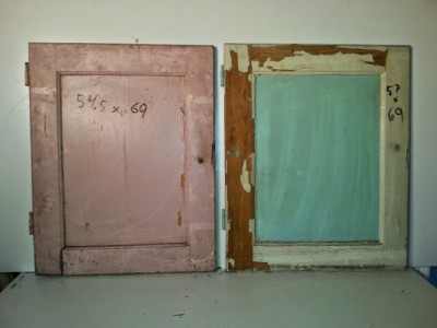 Låger til køkkenskabe, forskellige bredder