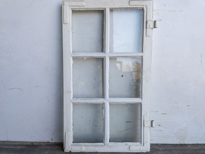 Klassisk 6-ruders bondehusvindue