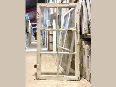 Klassisk 6-ruders vinduesramme m. gammelt glas