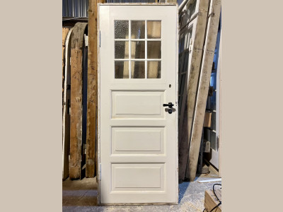 Klassisk enkeltdør m. glas og karm