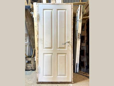 Klassisk, lille Dannebrogsdør m. karm