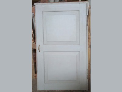 Lille, smuk fyldningsdør