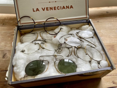 Lorgnetter fra omkring 1920