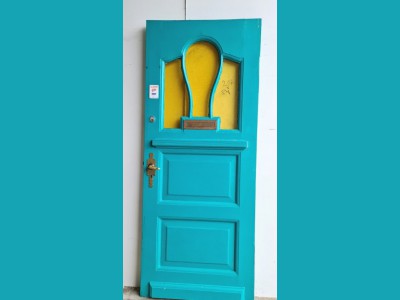 Smuk yderdør med originale greb - Uden karm