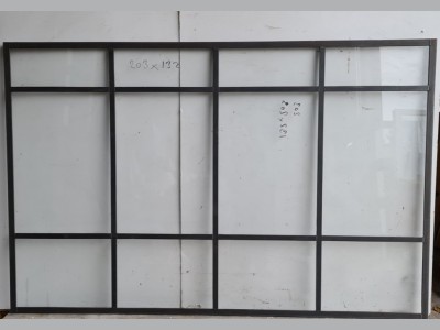 Restvare: Stort New Yorker-vindue