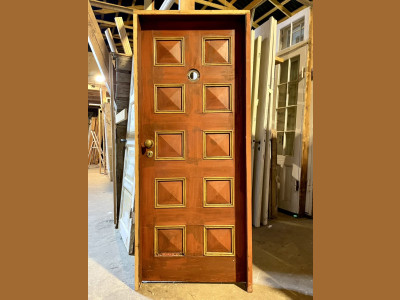 Original fyldningsdør m. smukke fyldninger