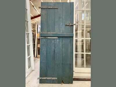 Pæn, ældre halvdør u. karm