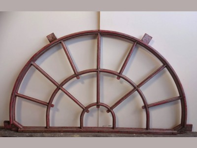 Halvcirkel, buet vindue - flotte sprosser