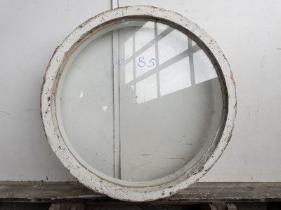 Rundt vindue m. karm (ø85 cm)