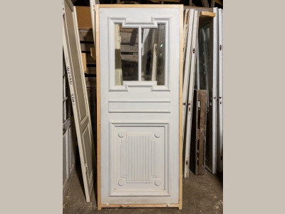 Smuk fyldningsdør m. glas, fine profiler og karm
