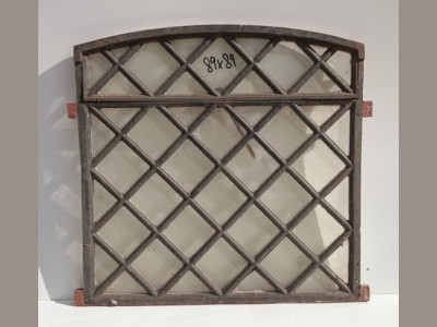 Staldvindue m. meget smukke sprosser