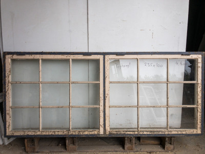 Stort tophængt 2-fags vinduesparti