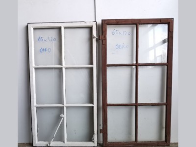 Klassiske sprossevinduer fra Svanemøllen